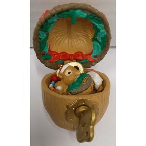 1991 Hallmark Keepsake Ornament Collector's Club Hidden Treasure Squirrel Acorn